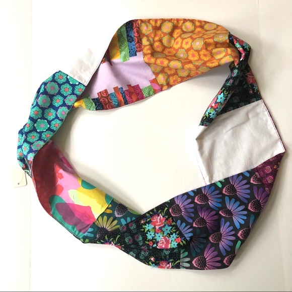 Infinity Scarf 🧣 - Picture 9 of 11